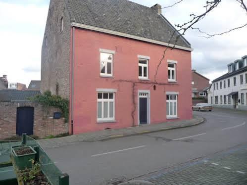Het Rode Huis Bed & Breakfast Mechelen Exterior photo